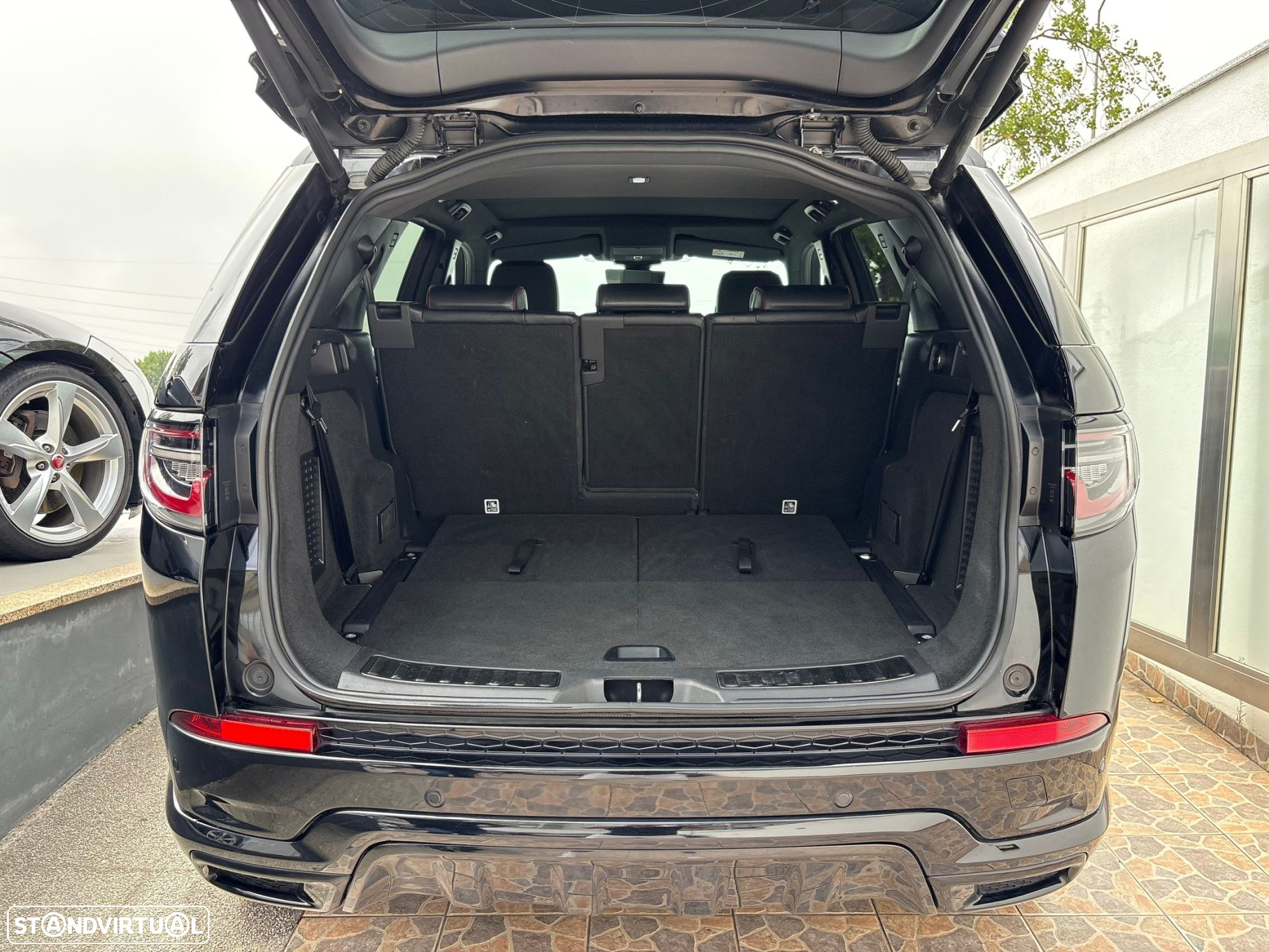 Land Rover Discovery Sport 2.0 eD4 R-Dynamic S 7L - 5