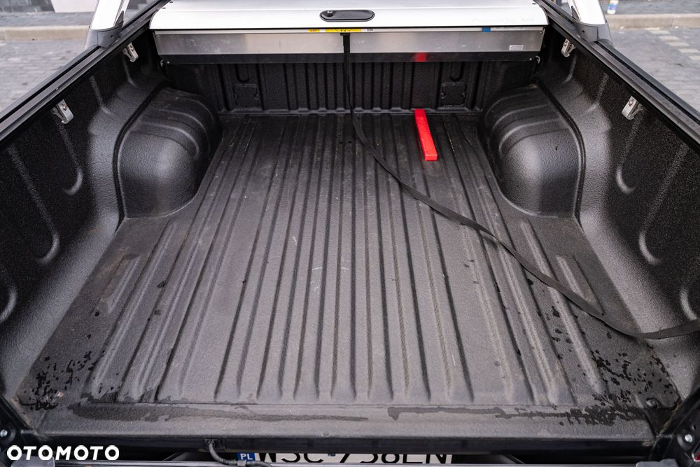 Toyota Hilux 2.4 D-4D Double Cab SR5 4x4 - 30