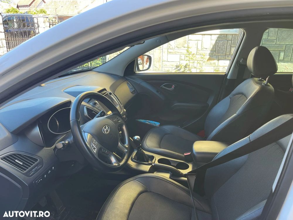 Hyundai ix35 1.7 CRDI 2WD blue Trend - 5