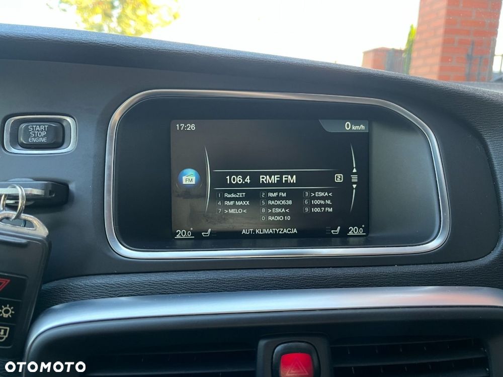 Volvo V40 D2 Inscription - 11