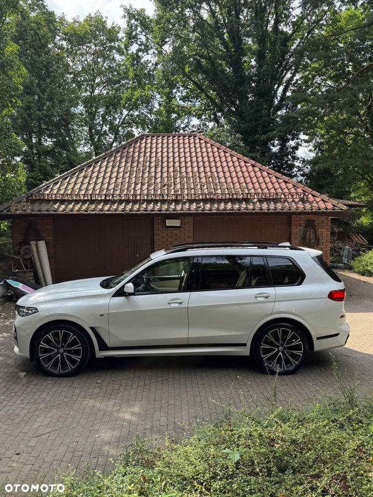 BMW X7 M50i sport - 4