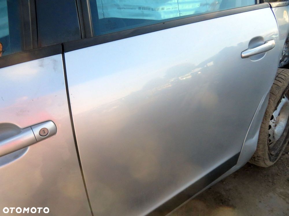 DRZWI TYLNE LEWE C4 I 5D HB EZR  SREBRNY CITROEN 2004-2008 - 2