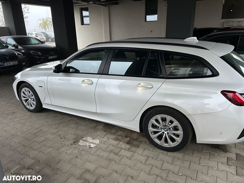 BMW Seria 3 320e Touring Aut. - 14