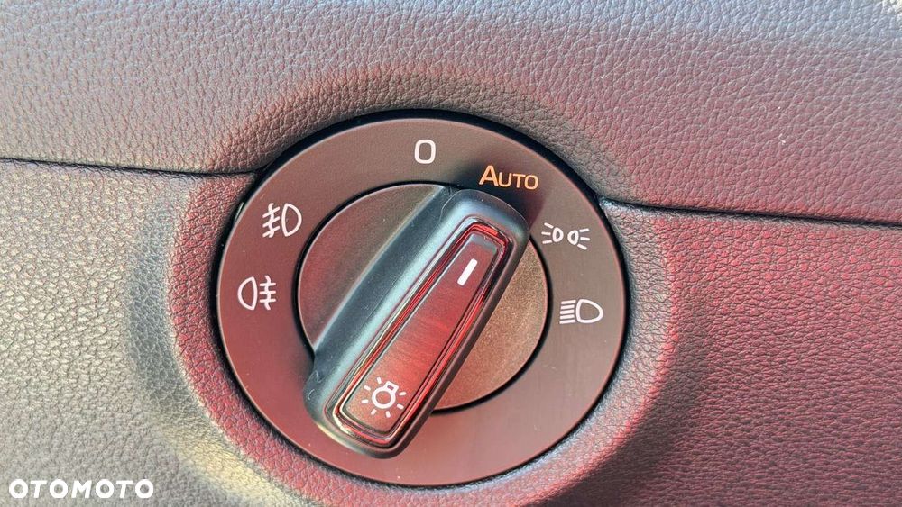 Skoda Octavia 2.0 TDI Ambition EU6 - 25