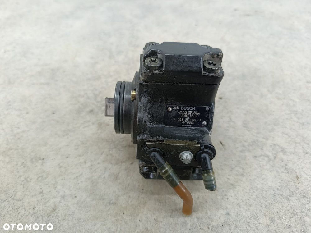 POMPA WTRYSKOWA MERCEDES-BENZ KLASA A W168 A6680700301  0445010015  BOSCH - 3