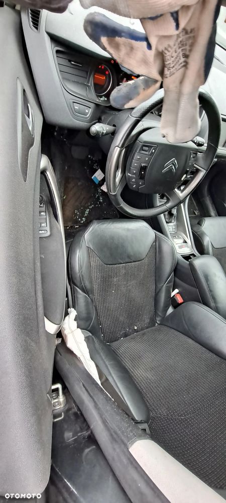 Citroën C5 HDi 140 FAP Exclusive - 11