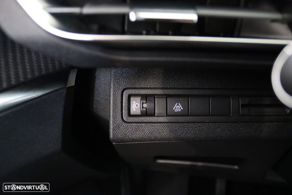 Peugeot 3008 1.2 PureTech Allure - 17