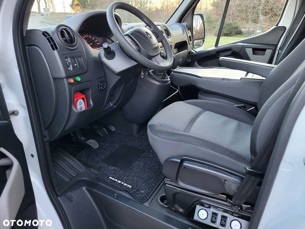 Renault Master - 6