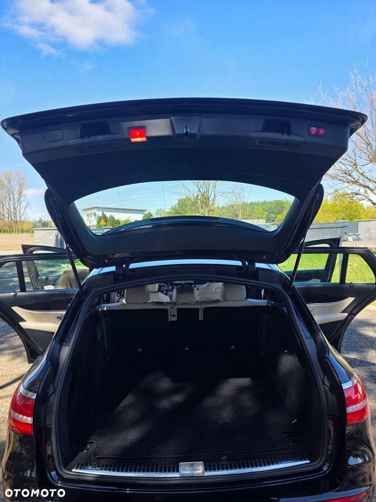 Mercedes-Benz Klasa E 450 4-Matic 9G-TRONIC - 24