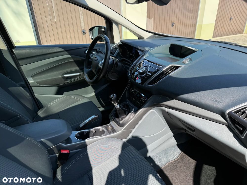 Ford C-MAX 2.0 TDCi Titanium - 30