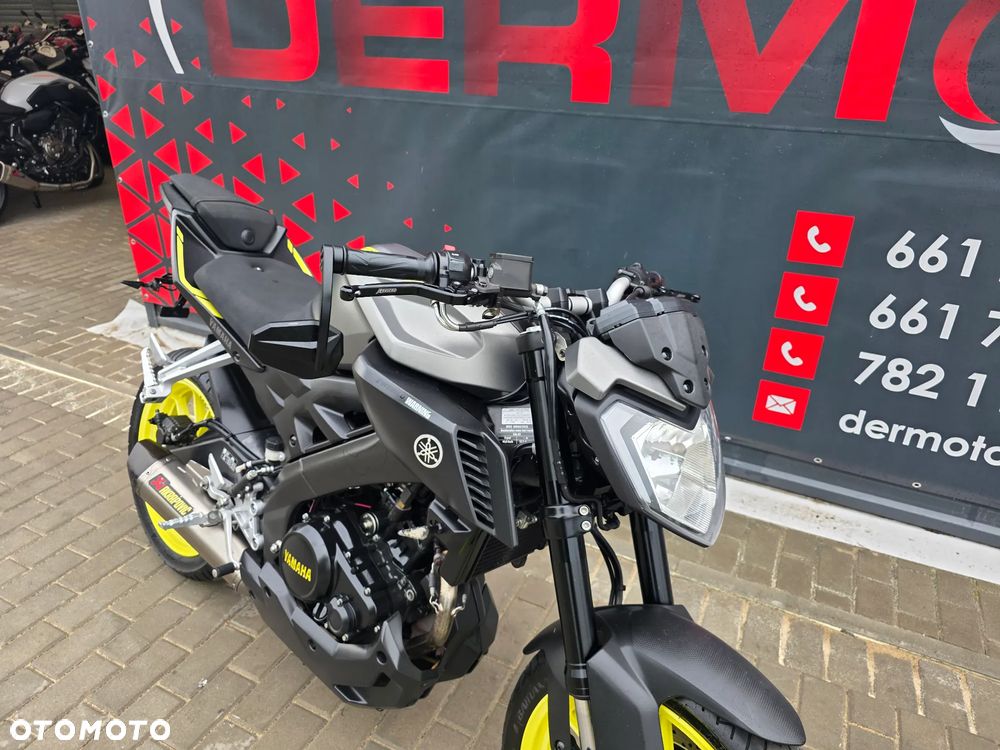 Yamaha MT - 24