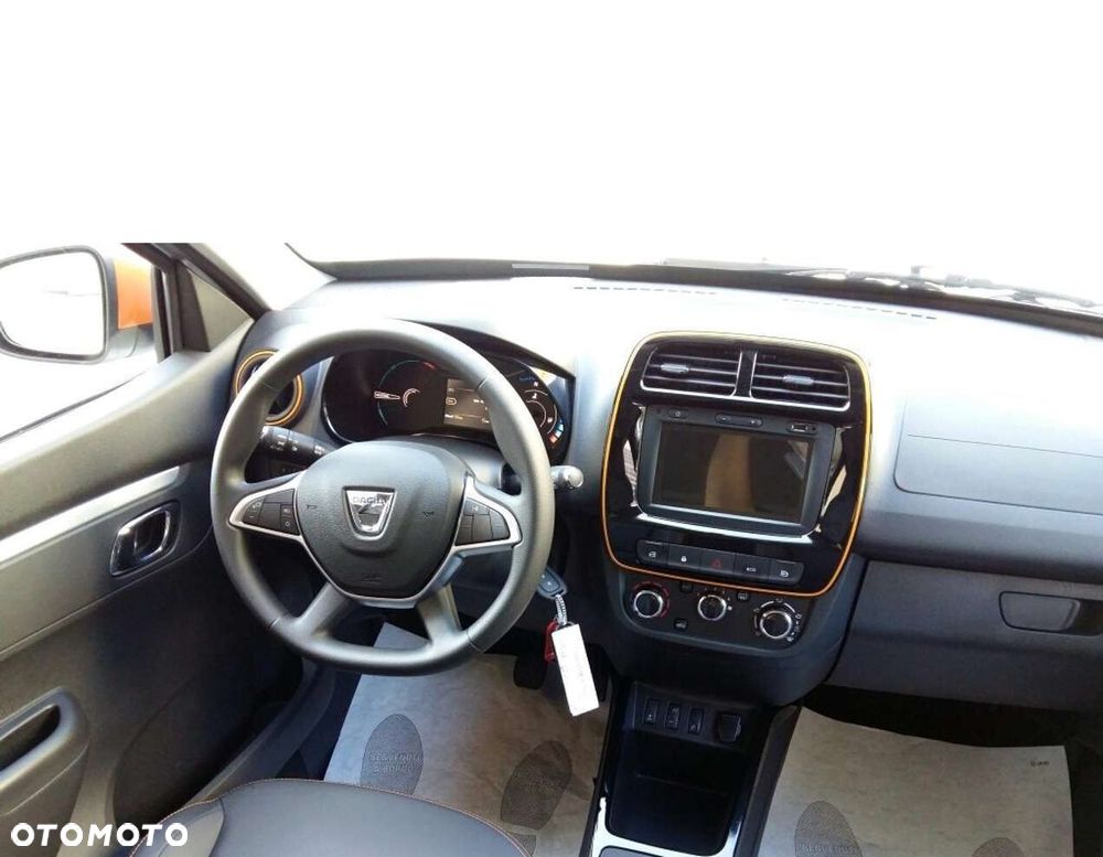 Dacia Spring 27.4kWh Comfort Plus - 14