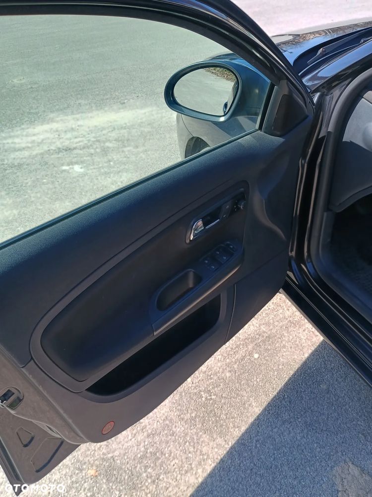 Seat Ibiza 1.4 16V Sport - 9