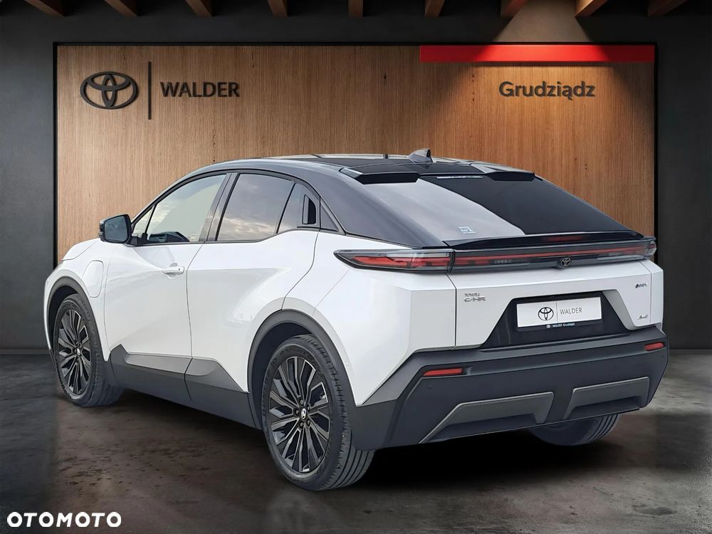 Toyota C-HR+ - 3