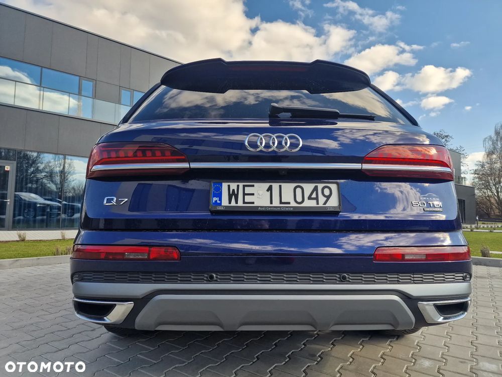 Audi Q7 - 11