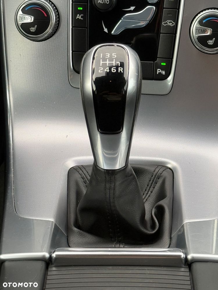 Volvo V60 - 29