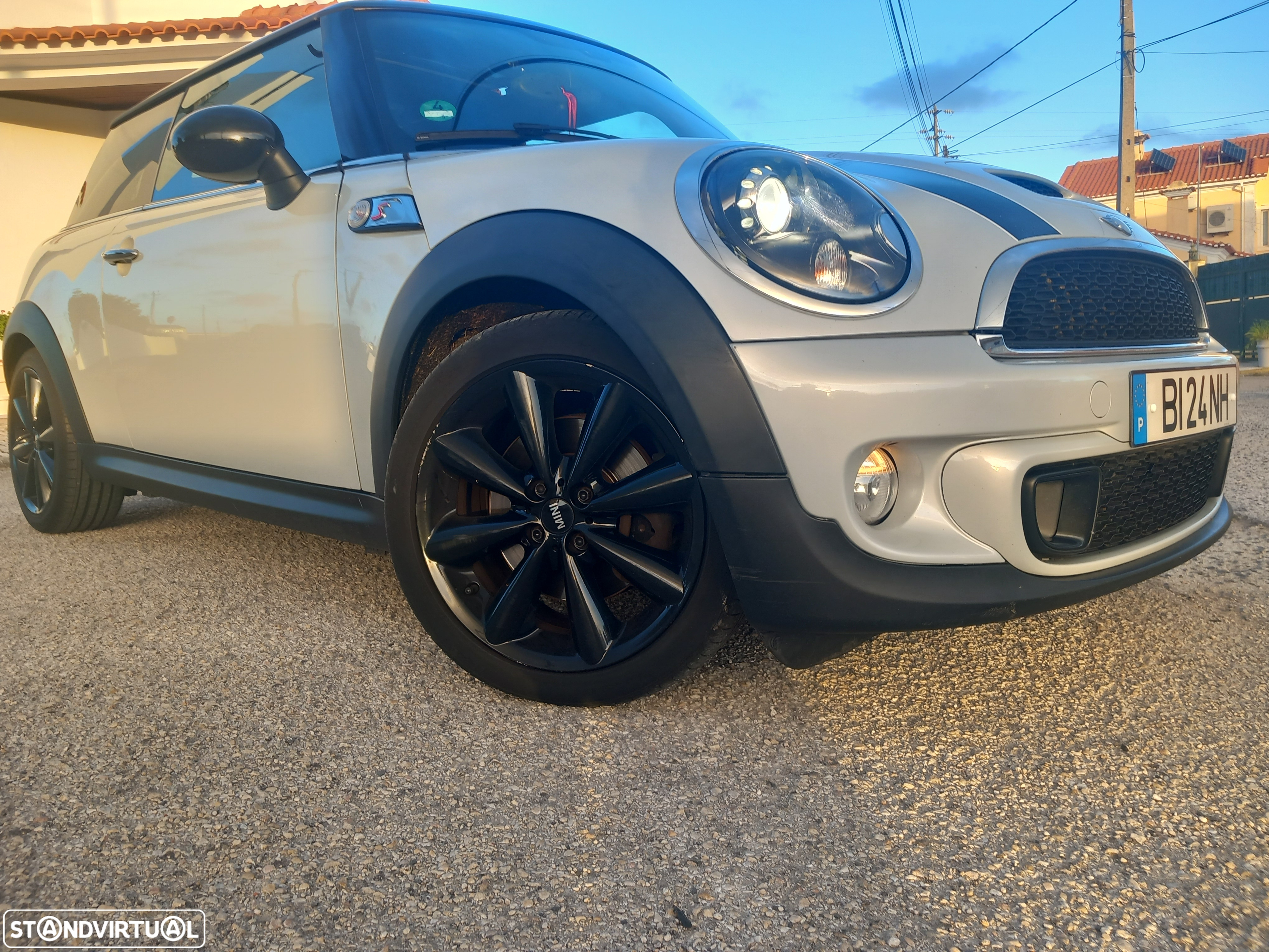 MINI 3 Portas Cooper S - 4