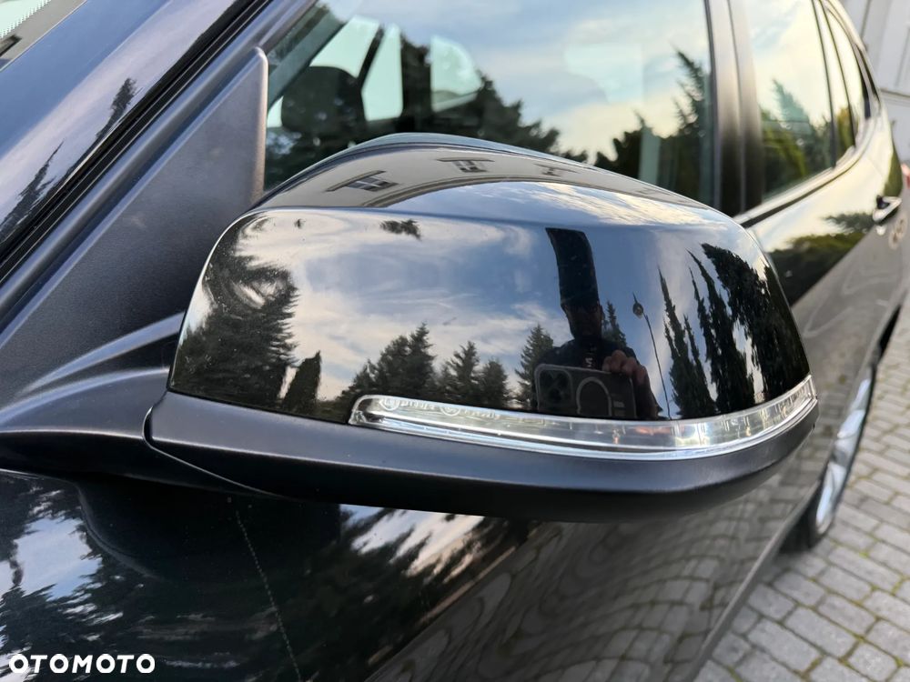 BMW X1 xDrive18d Sport Line - 20