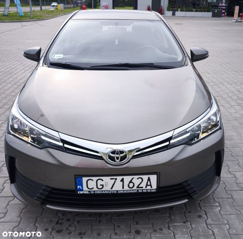 Toyota Corolla 1.6 Active EU6 - 1