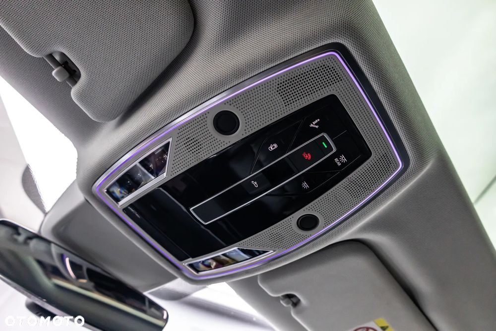 Audi A8 55 TFSI mHEV Quattro Tiptr - 31