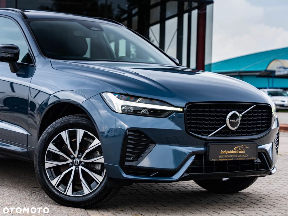 Volvo XC 60 B4 D Plus Dark - 10