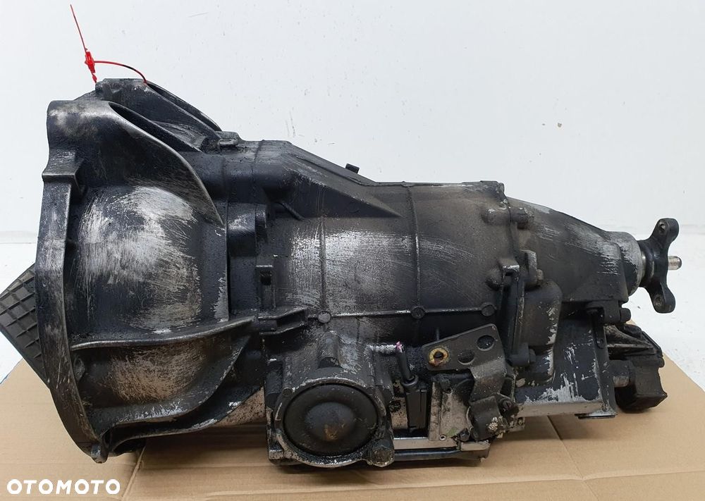 SKRZYNIA BIEGÓW 115270 AUTOMAT MERCEDES W115 W123 3.0 D - 5