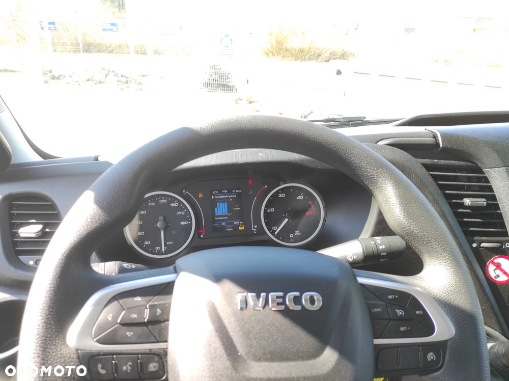 Iveco DAILY 70C18 - 17