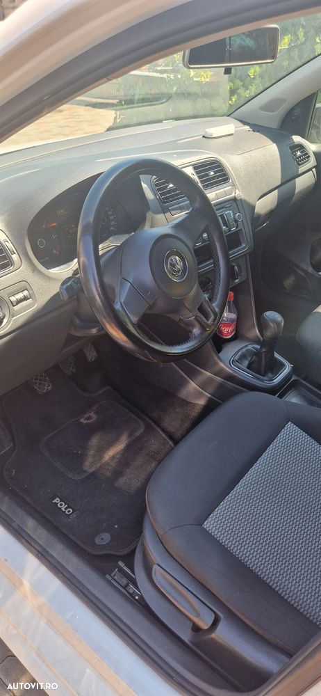 Volkswagen Polo - 5