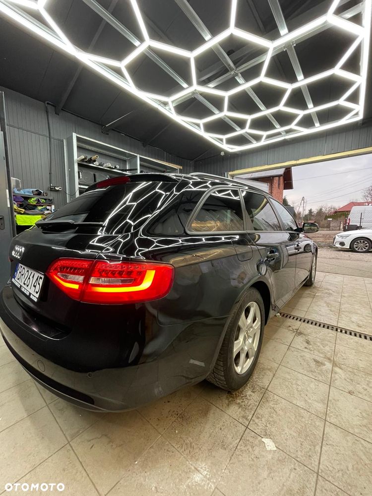 Audi A4 Avant 2.0 TDI DPF multitronic S line Sportpaket - 10