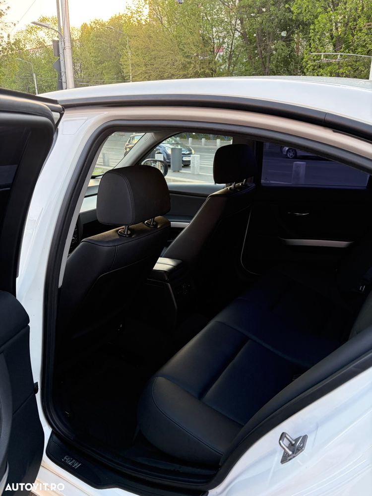 BMW Seria 3 318d - 7