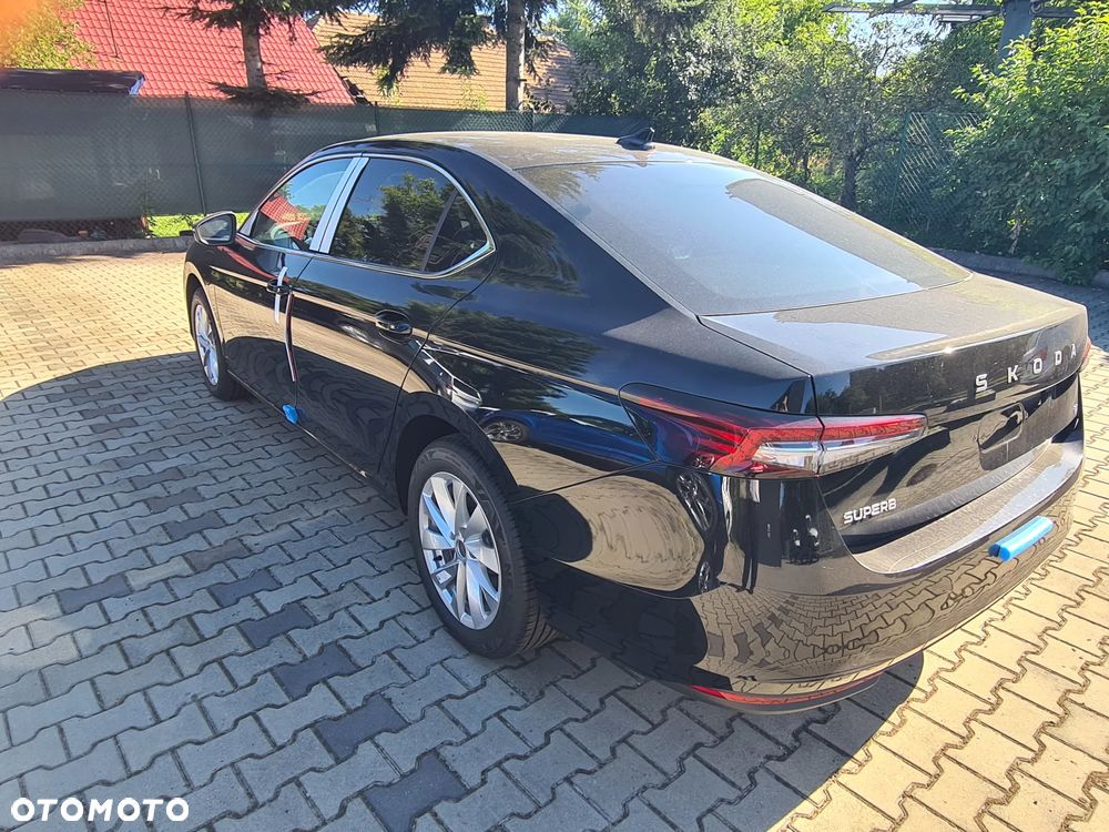 Skoda Superb 1.5 TSI Plug-in Hybrid Drive DSG - 10