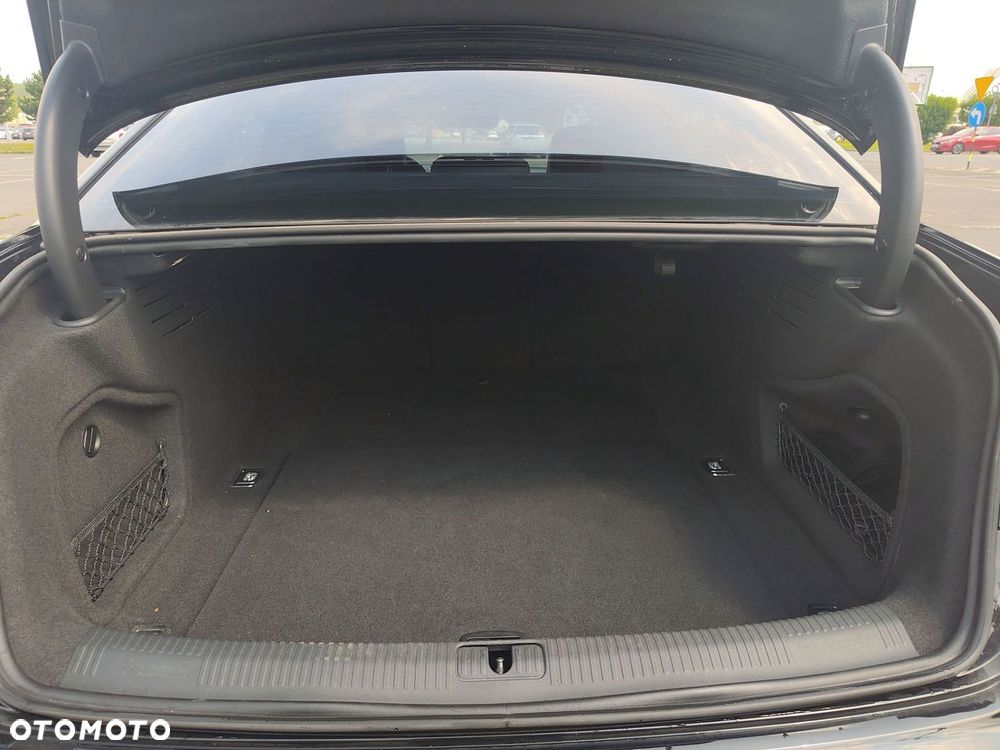 Audi A4 Limousine 2.0 TFSI Quattro S tronic - 17