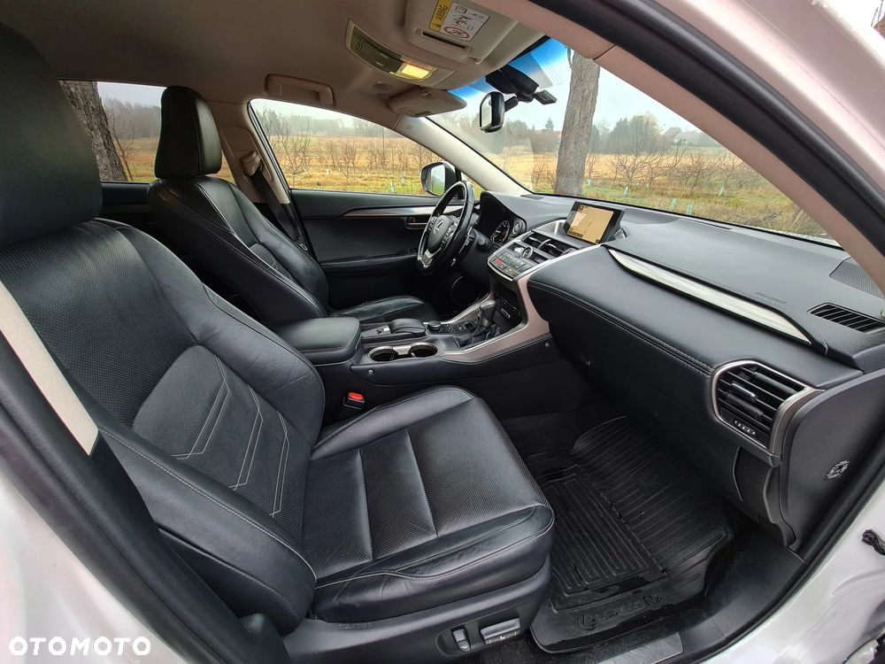 Lexus NX 200t Prestige AWD - 7