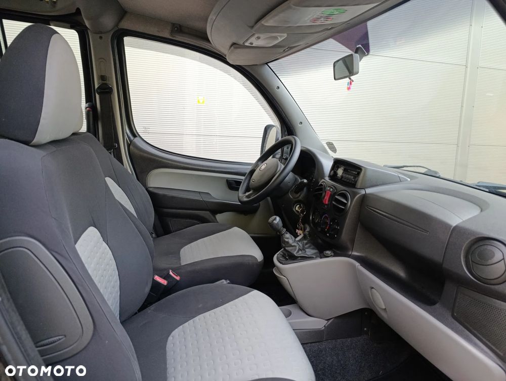 Fiat Doblo 1.4 8V Family - 16