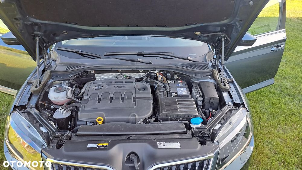 Skoda Superb 2.0 TDI 4x4 DSG L&K - 22
