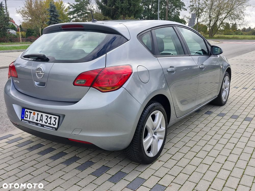 Opel Astra IV 1.4 Enjoy - 5