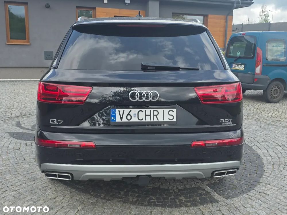 Audi Q7 - 16