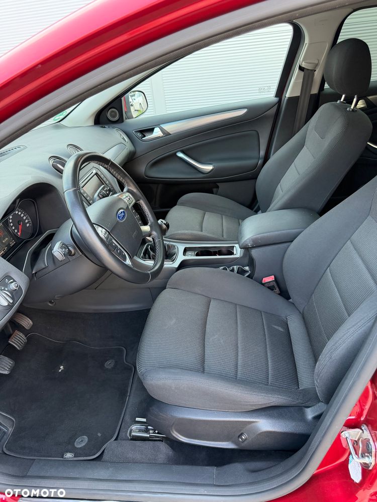 Ford Mondeo 1.6 Eco Boost Titanium - 11