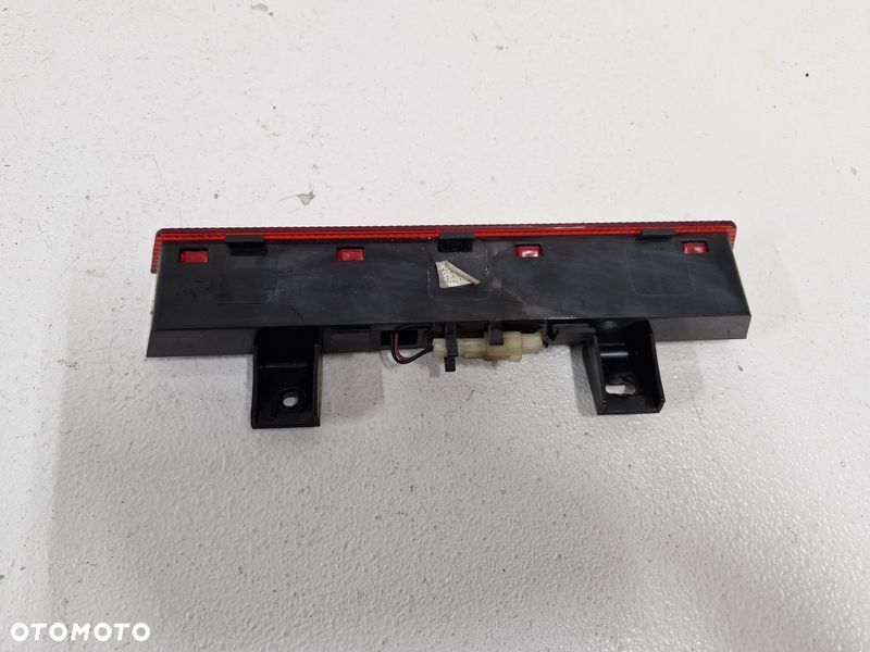 CHERY S18 DR1 ŚWIATŁO STOP STOPU TRZECIE 3 LAMPA F114000085 - 9