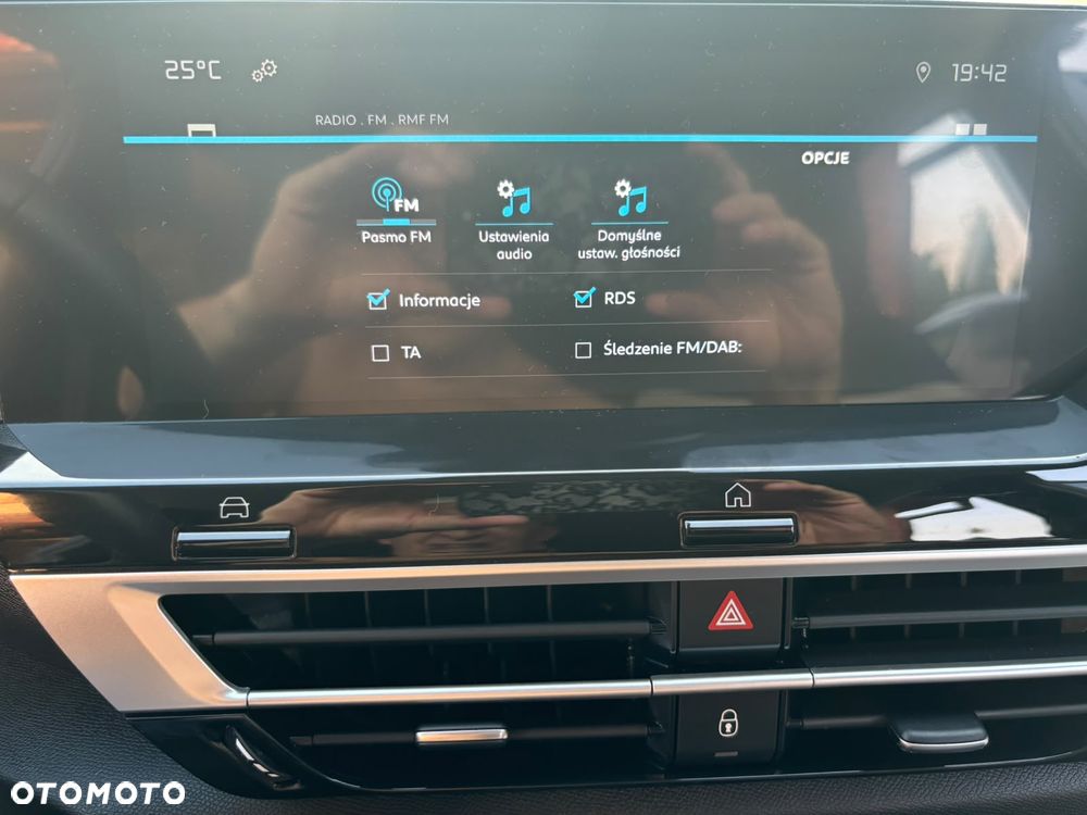 Citroën C4 PureTech 130 Stop&Start SHINE - 28