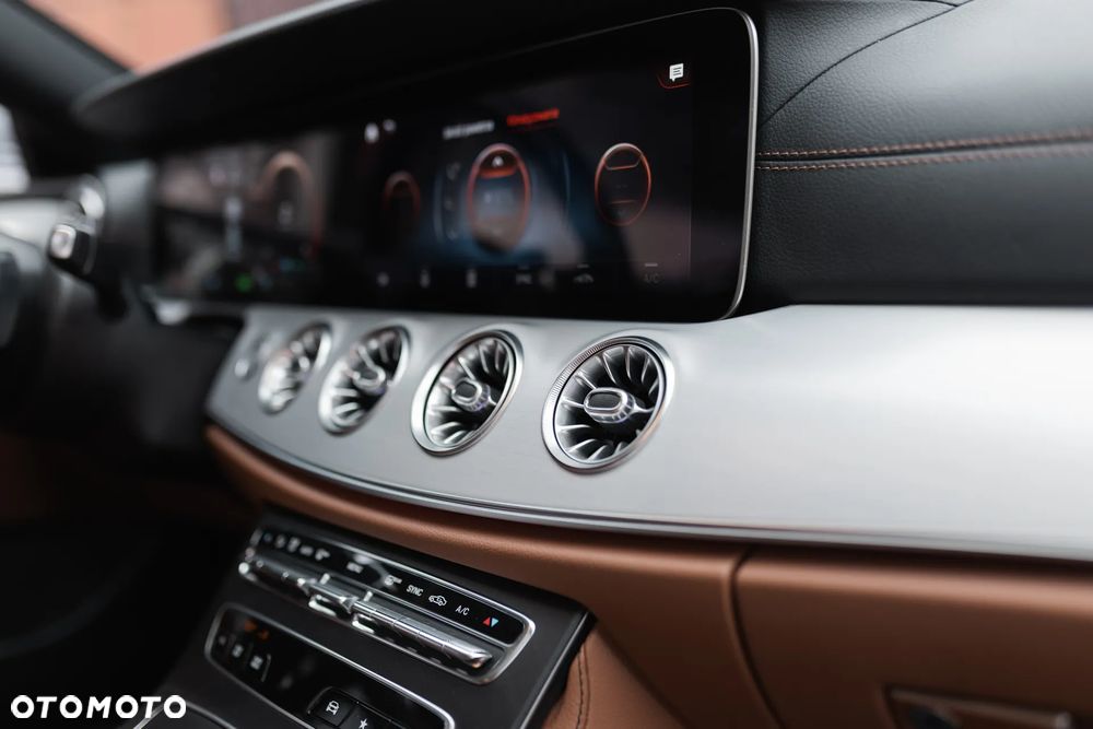 Mercedes-Benz Klasa E 200 Avantgarde - 23
