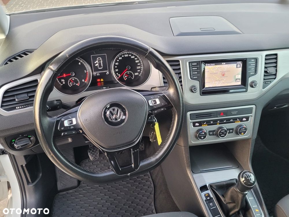 Volkswagen Golf Sportsvan 2.0 TDI (BlueMotion Technology) Comfortline - 20