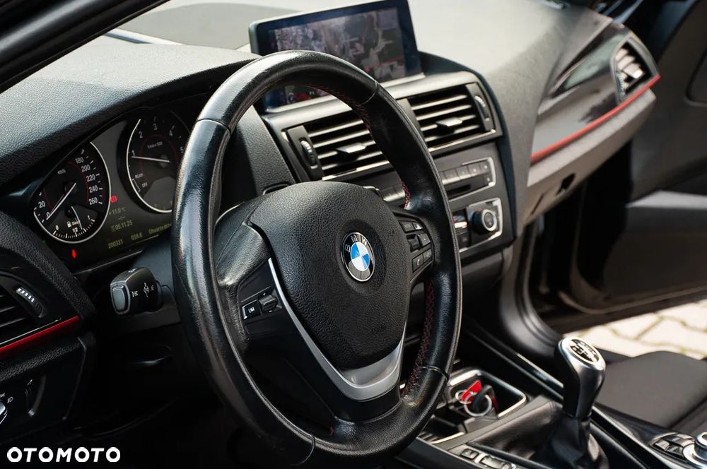 BMW Seria 1 120d Sport Line - 15