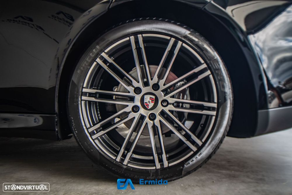 Porsche Panamera Platinum Edition - 16