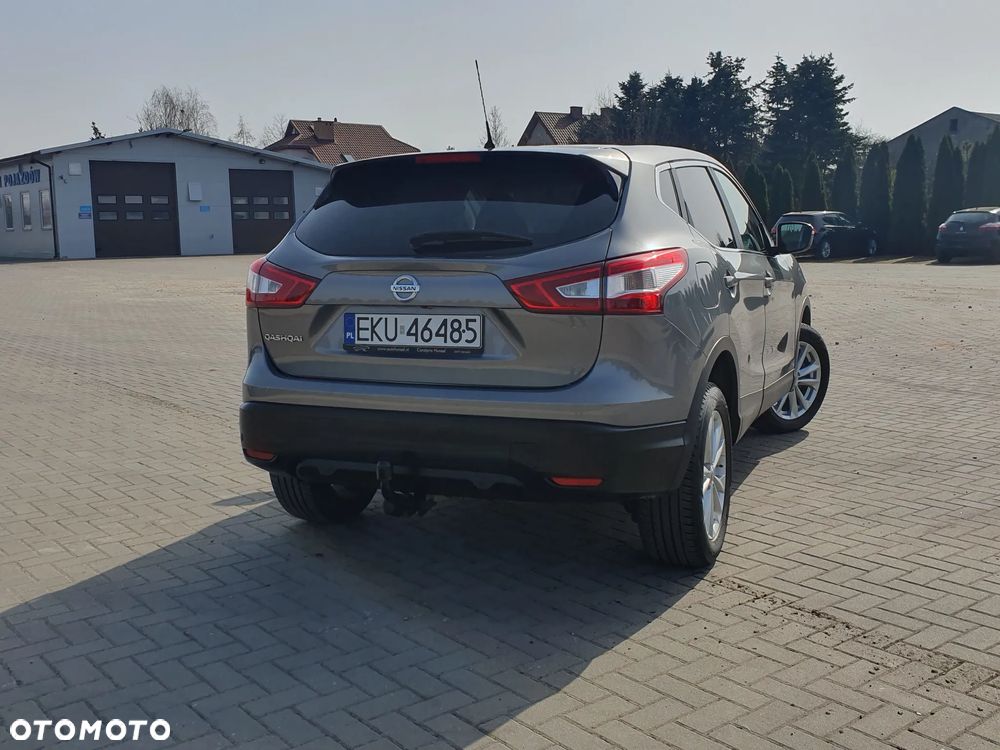 Nissan Qashqai - 15