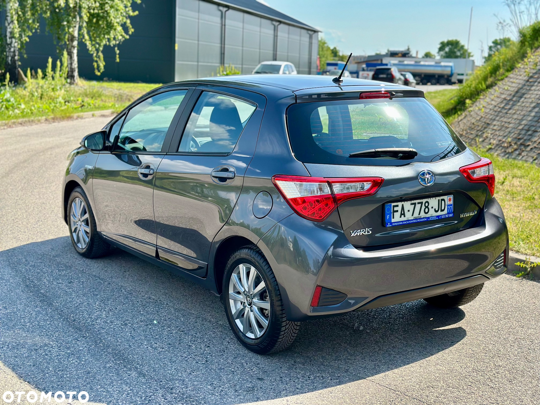 Toyota Yaris Hybrid 1.5 VVT-i Selection - 19