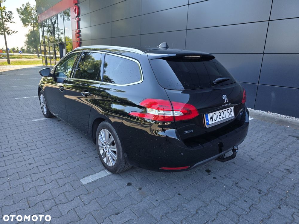 Peugeot 308 - 4