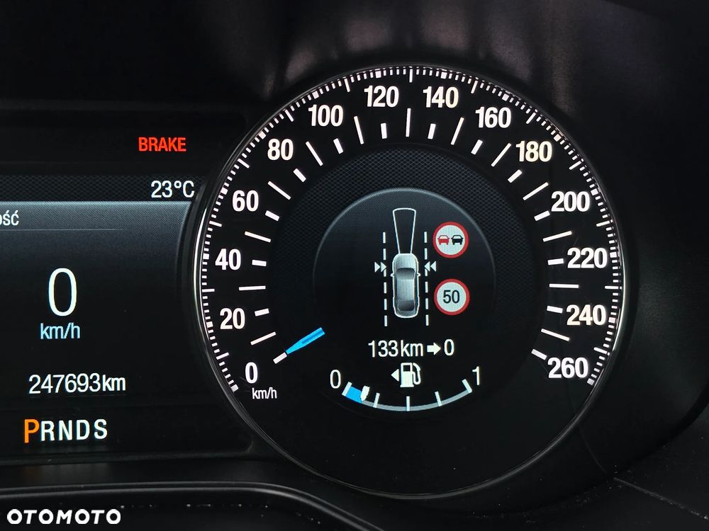 Ford Mondeo Vignale 2.0 EcoBoost - 37