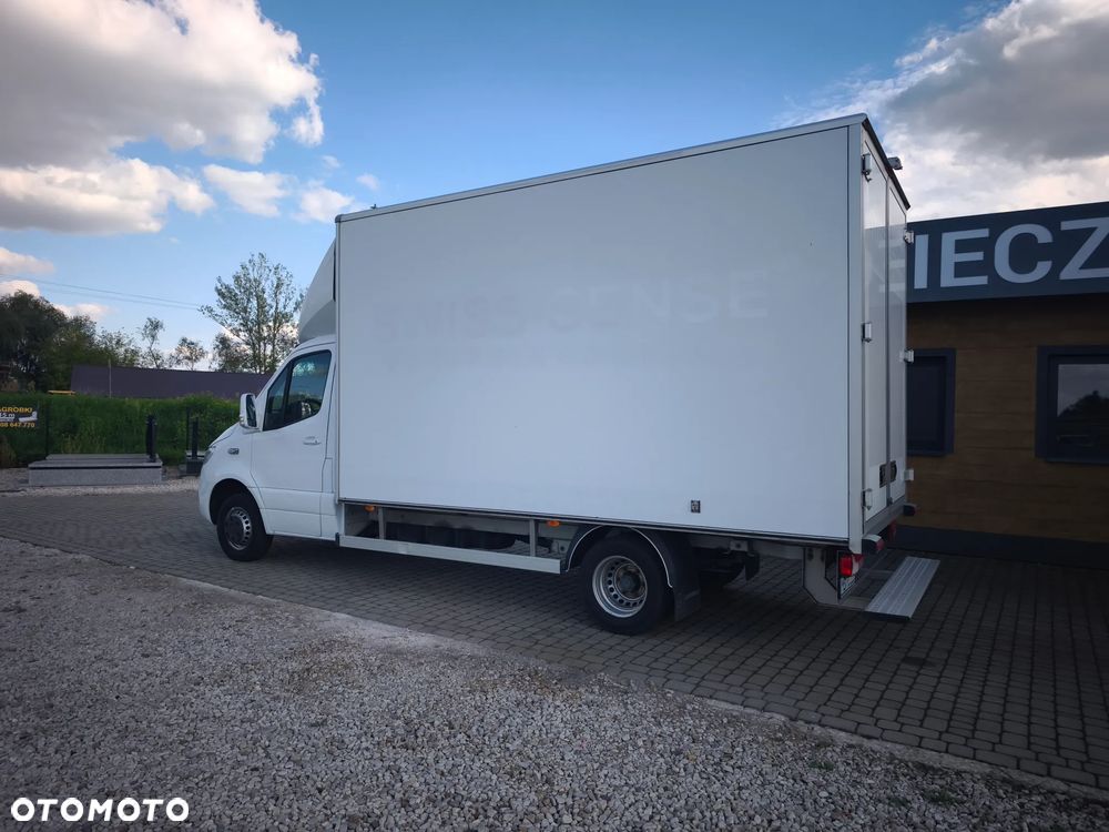 Mercedes-Benz Sprinter 514 - 16