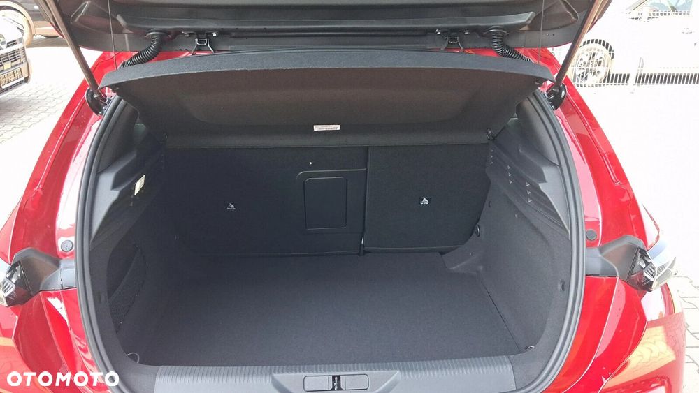 Peugeot 308 1.2 mHEV GT Exclusive S&S e-DCS6 - 13
